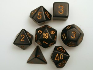 Chessex Opaque Polydice Set - Black/gold