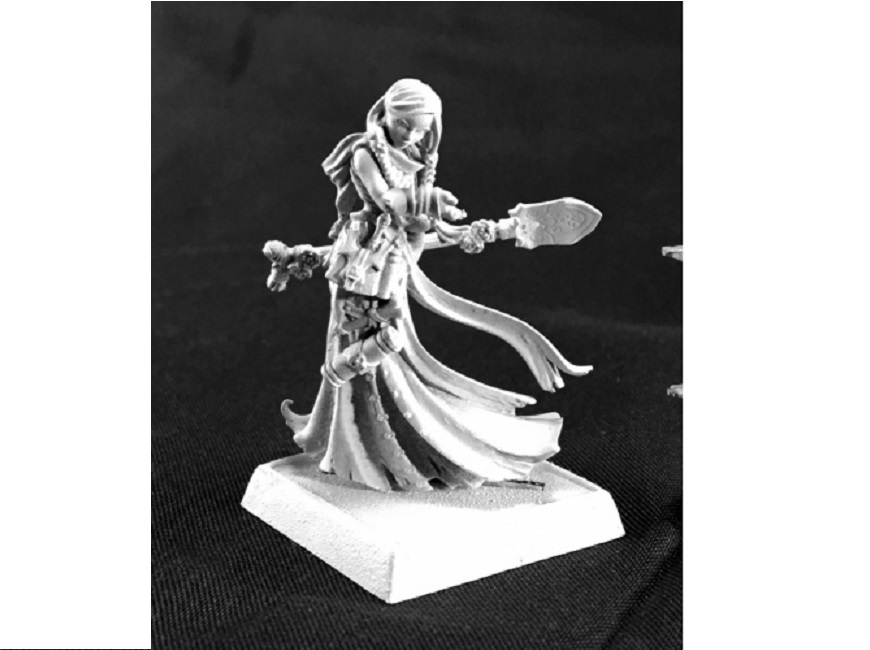 Reaper Dark Heaven Legends 03784 D'Vandra Lukesia