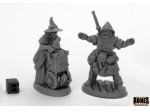 Reaper Bones Black 44035 Dreadmere Townsfolk: Fishmongers (2)