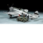 TAM25214 Tamiya 1/48 Scale P-47D Bubbletop & 4x4 LV